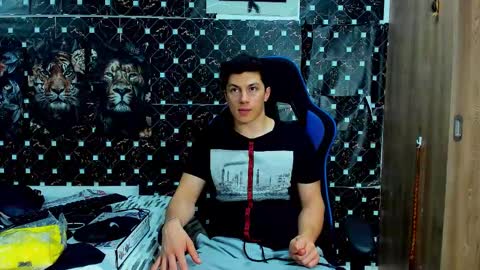 Javier online show from 03-13-26, 12:28