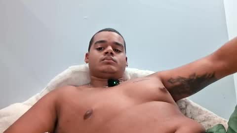 Snapshot of javiricorich chatting on 05-21-26, 06:20 javiSdick online show from 05-21-26, 06:20