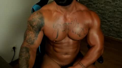 Snapshot of jaxonhunk chatting on 07-14-26, 01:19 JaxonHunk online show from 07-14-26, 01:19