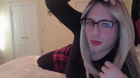 jay3517 online show from 12-26-24, 06:43