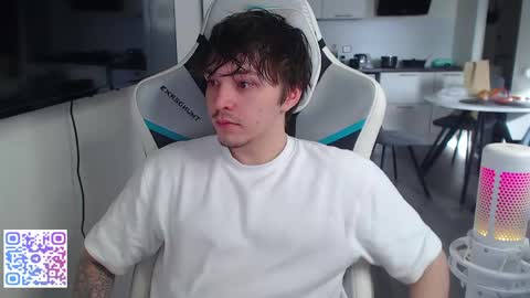 Jayce online show from 05-25-26, 04:07