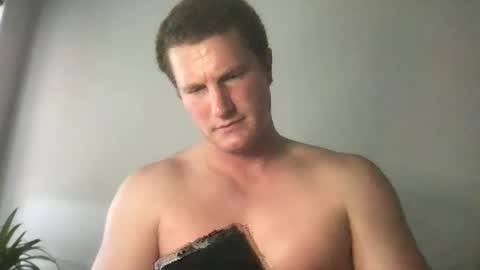 Snapshot of jaycup1989 chatting on 04-18-26, 06:01 jaycup1989 online show from 04-18-26, 06:01