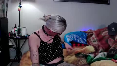 Snapshot of jaydaheat613 chatting on 12-16-24, 07:26 Jayda Heat online show from 12-16-24, 07:26