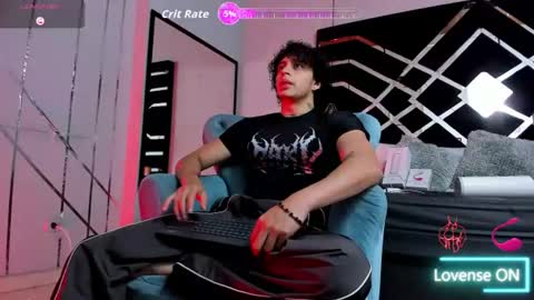 Snapshot of jaytaylorr chatting on 07-16-26, 11:49 Jay Taylor online show from 07-16-26, 11:49