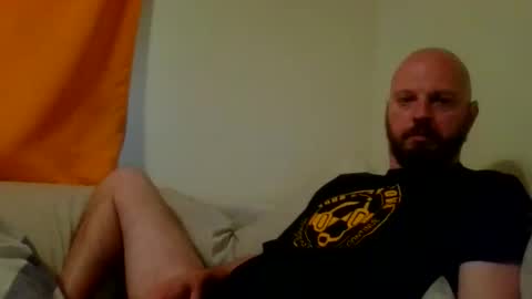 Snapshot of jayw82730 chatting on 05-10-26, 11:43 Jay online show from 05-10-26, 11:43