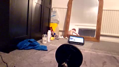 jazminethesissy online show from 12-17-25, 05:19