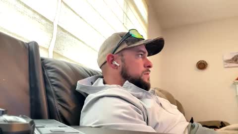 jbills910910 online show from 03-18-26, 01:47