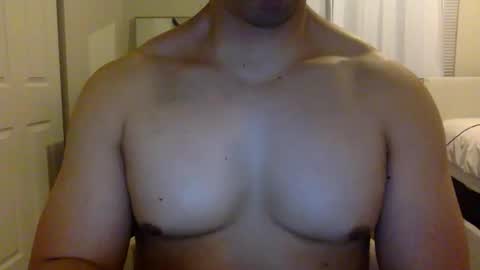 Snapshot of jc111000 chatting on 01-06-26, 05:22 Cali111000 online show from 01-06-26, 05:22