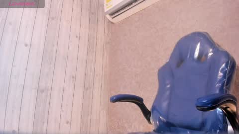 Snapshot of jd_thebaby chatting on 04-11-26, 11:47 jd thebaby online show from 04-11-26, 11:47