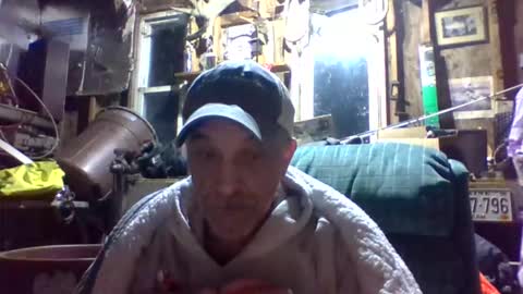 Snapshot of jdgiddy69 chatting on 12-19-25, 05:25 jdgiddy69 online show from 12-19-25, 05:25