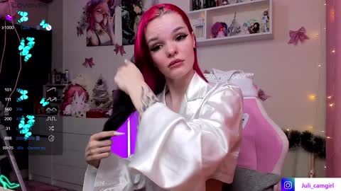Julia online show from 12-29-24, 11:18