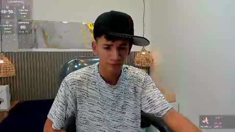 Snapshot of jdwhite18 chatting on 07-14-26, 07:02 jdwhite18 online show from 07-14-26, 07:02