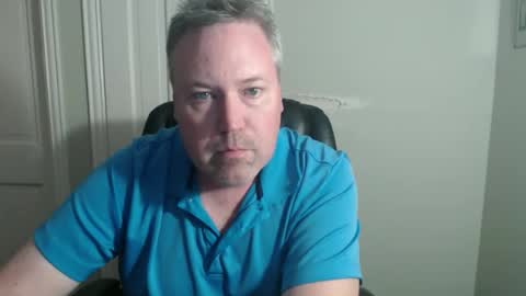 Snapshot of jeb5150 chatting on 05-10-26, 03:01 JE online show from 05-10-26, 03:01