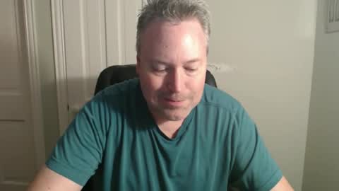 Snapshot of jeb5150 chatting on 05-18-26, 06:41 JE online show from 05-18-26, 06:41