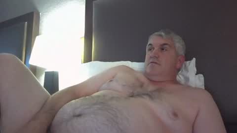 dadbody71 online show from 03-03-26, 09:53