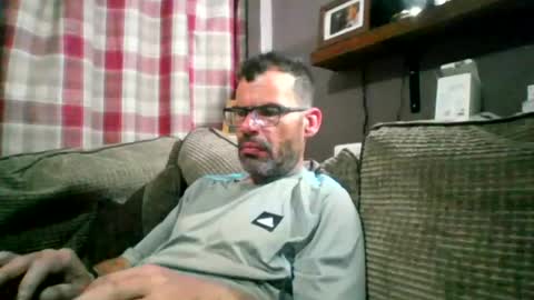 Snapshot of jediknight2 chatting on 06-26-26, 12:26 Matt online show from 06-26-26, 12:26