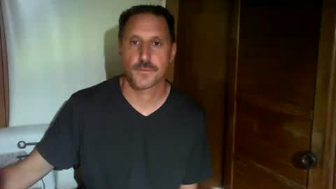 Snapshot of jef74700 chatting on 06-24-26, 06:12 Jrme online show from 06-24-26, 06:12