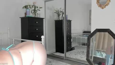 jelly online show from 02-23-26, 01:58