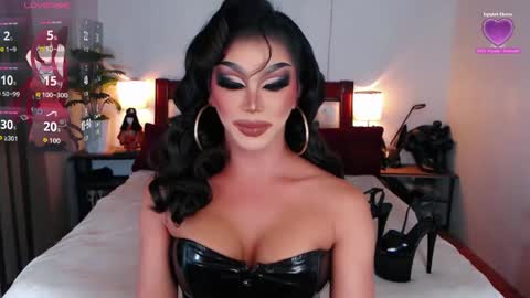 Queen Jenifer online show from 05-24-26, 07:13