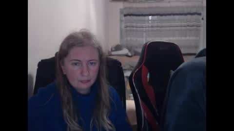 Snapshot of jenisandpeter chatting on 02-27-26, 07:14 JenisAndPeter online show from 02-27-26, 07:14