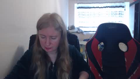 Snapshot of jenisandpeter chatting on 03-20-26, 07:13 JenisAndPeter online show from 03-20-26, 07:13