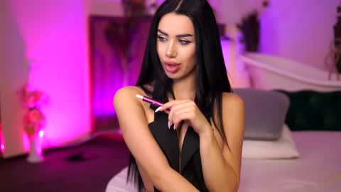 jenna_day online show from 03-01-25, 12:12
