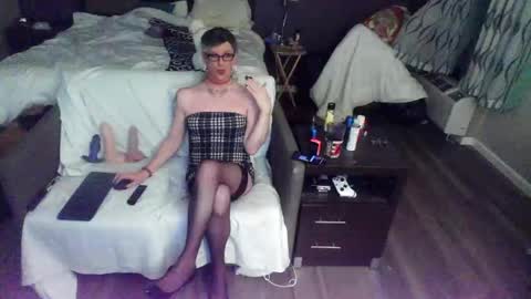 Jenna Cross online show from 03-18-26, 12:58