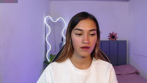 jenner online show from 05-21-26, 03:24