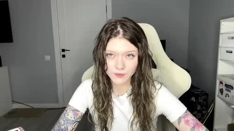 Michelle online show from 06-08-26, 07:53
