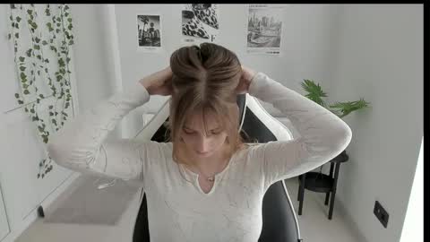 Karla online show from 05-29-26, 12:47