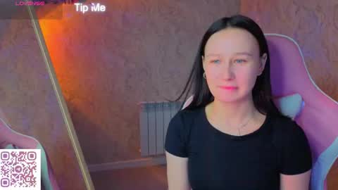 jennifer online show from 06-16-26, 01:08