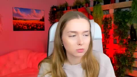 Jennifer online show from 10-31-25, 05:14