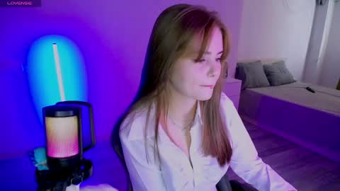 Jenni online show from 05-15-26, 12:01