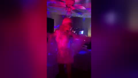jennifire17 online show from 07-11-26, 04:59
