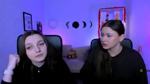 Snapshot of jenny_rill chatting on 04-09-26, 09:36 Jenny online show from 04-09-26, 09:36