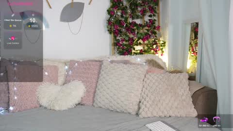 Jenny Roberts online show from 01-30-25, 08:21