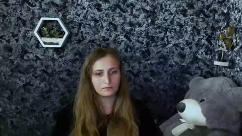 Snapshot of jenny_smille_ chatting on 06-05-26, 06:52 jenny_smille_ online show from 06-05-26, 06:52