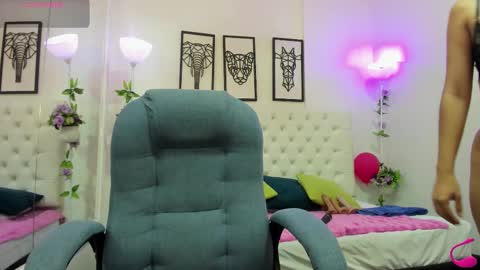 Snapshot of jenny_stark chatting on 03-15-26, 11:05 jenny_stark online show from 03-15-26, 11:05