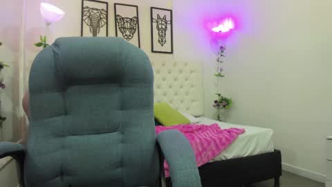 Snapshot of jenny_stark chatting on 03-31-26, 11:10 jenny_stark online show from 03-31-26, 11:10