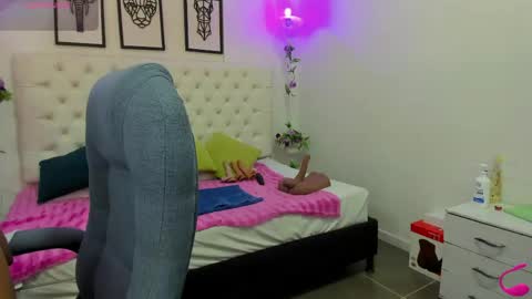 Snapshot of jenny_stark chatting on 04-21-26, 11:05 jenny_stark online show from 04-21-26, 11:05