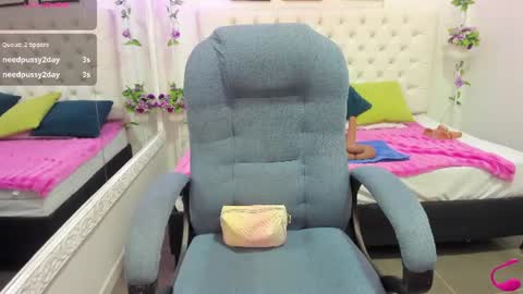 Snapshot of jenny_stark chatting on 06-27-26, 11:04 jenny_stark online show from 06-27-26, 11:04