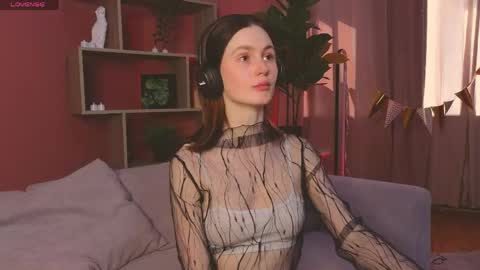 Snapshot of jennyfer_me chatting on 05-03-26, 12:22 jennyfer_me online show from 05-03-26, 12:22