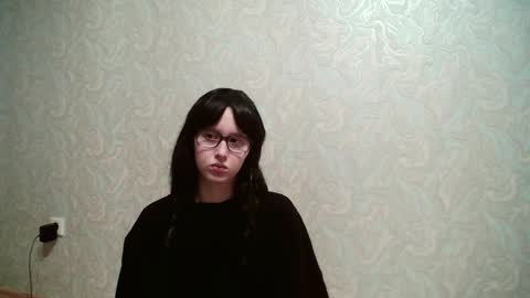 JennyOlset online show from 04-26-26, 01:47