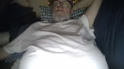 jens19651 online show from 04-11-26, 07:18