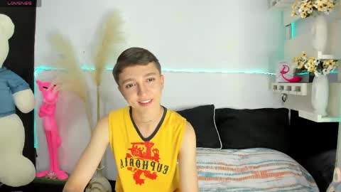 jero independent model online show from 05-21-26, 10:50