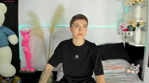 jero independent model online show from 05-22-26, 11:43