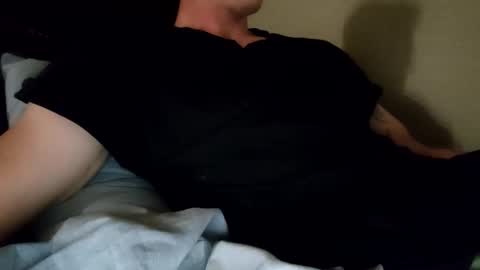 Snapshot of jerkmaster_2012 chatting on 12-10-24, 12:27 NaughtyBoy - online show from 12-10-24, 12:27