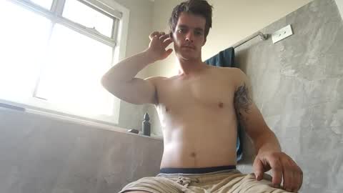 Snapshot of jerkmaster_2012 chatting on 01-19-25, 10:17 NaughtyBoy - online show from 01-19-25, 10:17