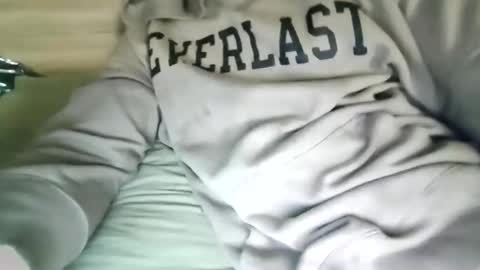 Snapshot of jerkmaster_2012 chatting on 10-02-25, 02:13 NaughtyBoy - online show from 10-02-25, 02:13