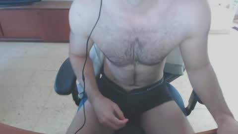 Snapshot of jermyon chatting on 12-25-24, 12:47 jermyon online show from 12-25-24, 12:47